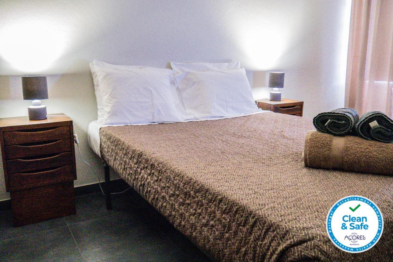 Bernardo'S Place Ponta Delgada Dış mekan fotoğraf